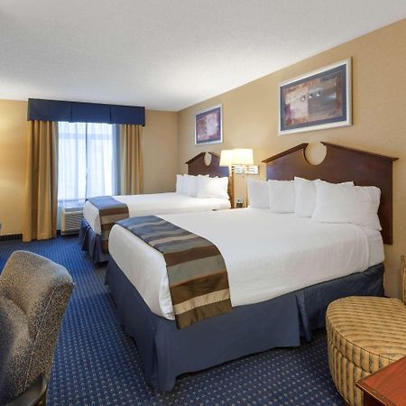 Wingate By Wyndham Erie Hotel Buitenkant foto