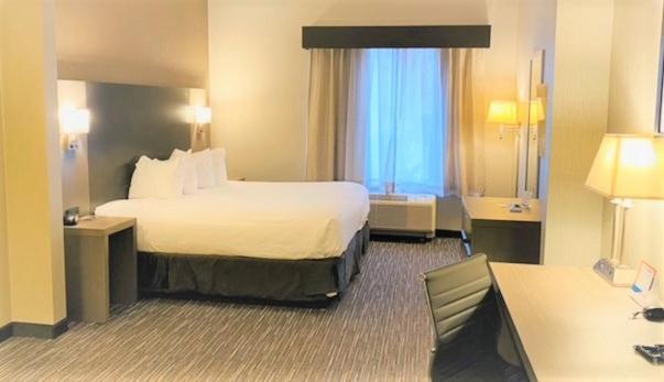 Wingate By Wyndham Erie Hotel Buitenkant foto